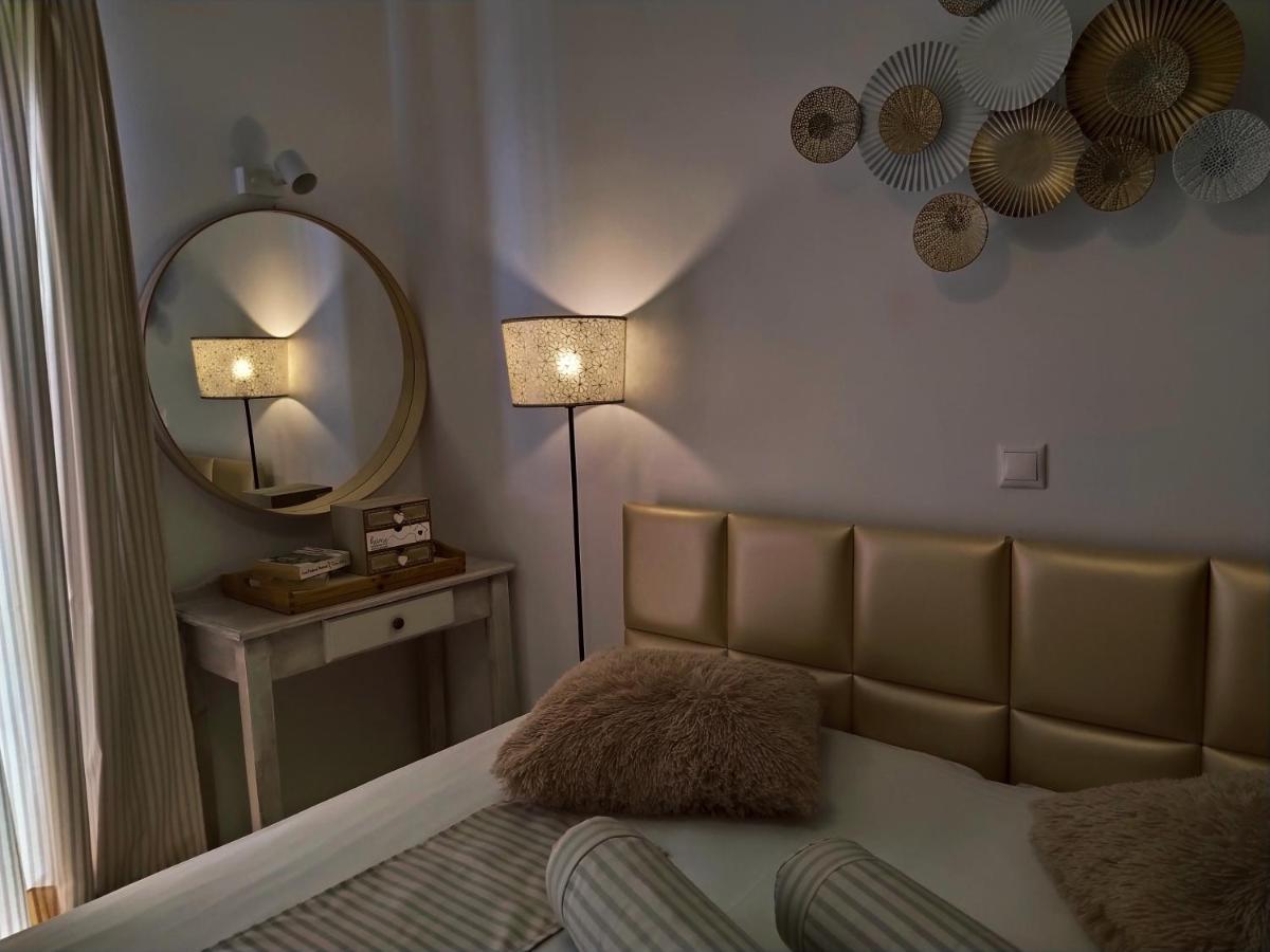 Aronis Apartments 바니체스 외부 사진